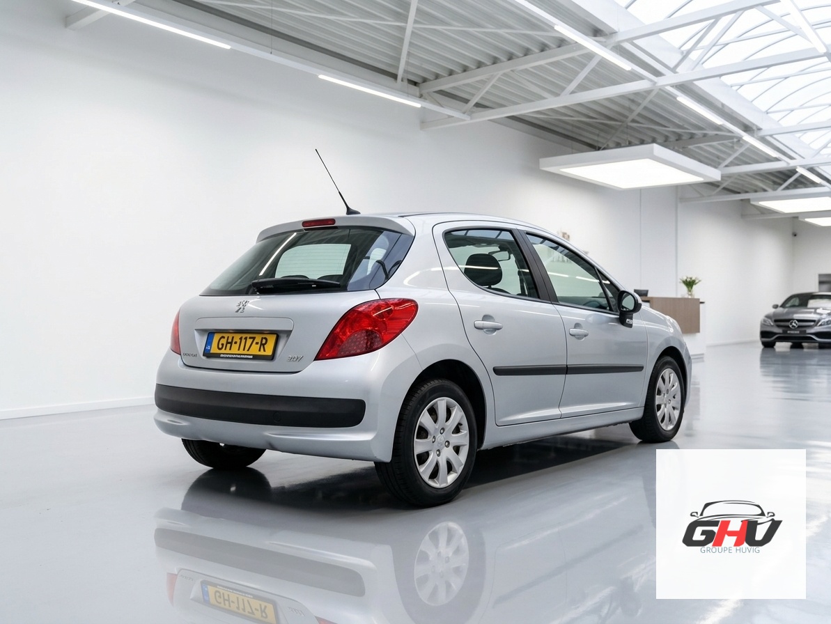 Peugeot 207 1.6 VTi XS Pack — photo 7