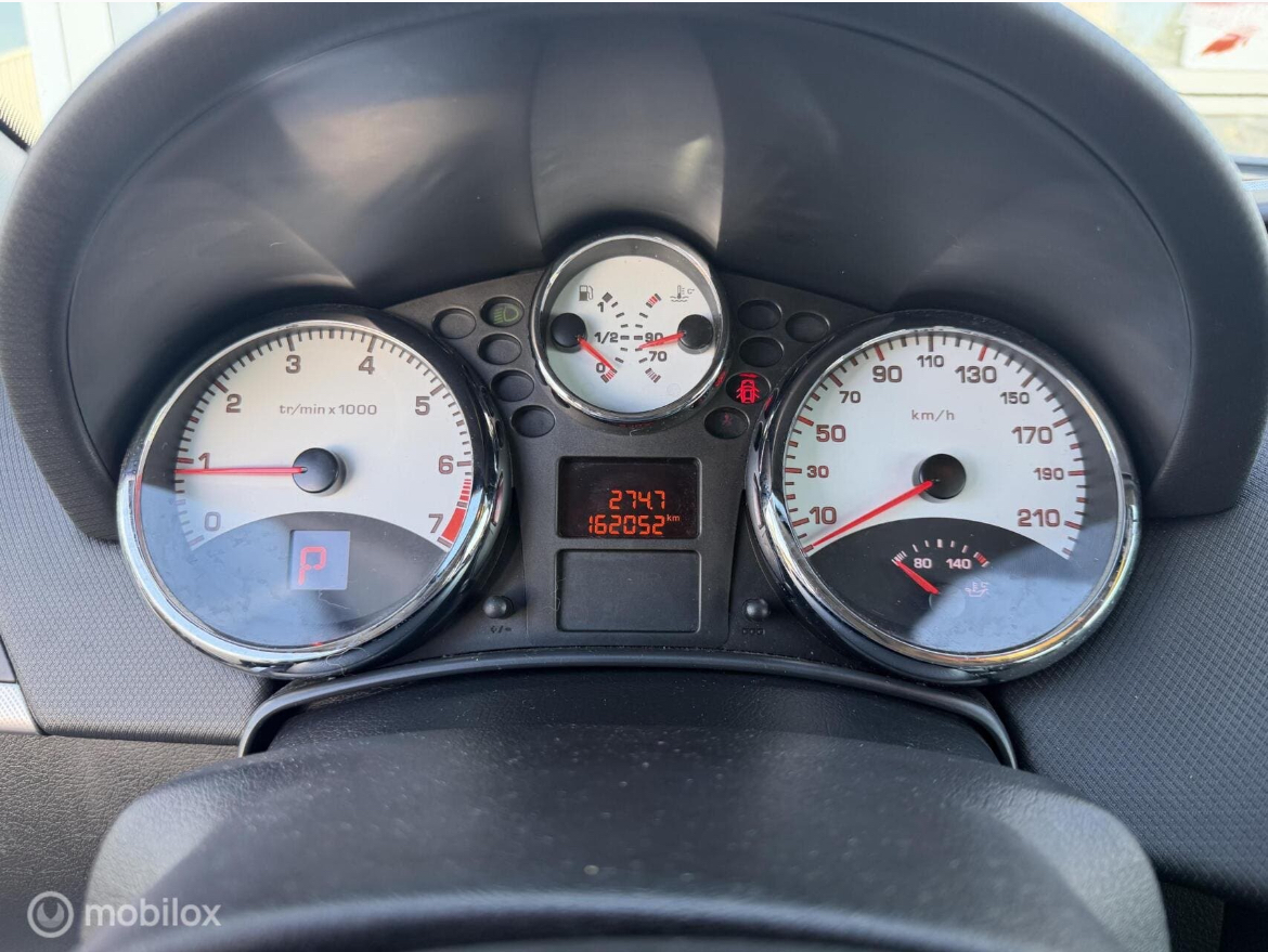 Peugeot 207 1.6 VTi XS Pack — photo 6